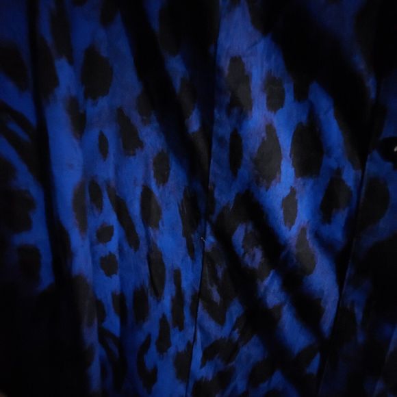 Chico's Tops Shirts Wrinkle Resistant, Women's,1 (M), 17.5 Inch Of Armp To Armp - Picture 7 of 8